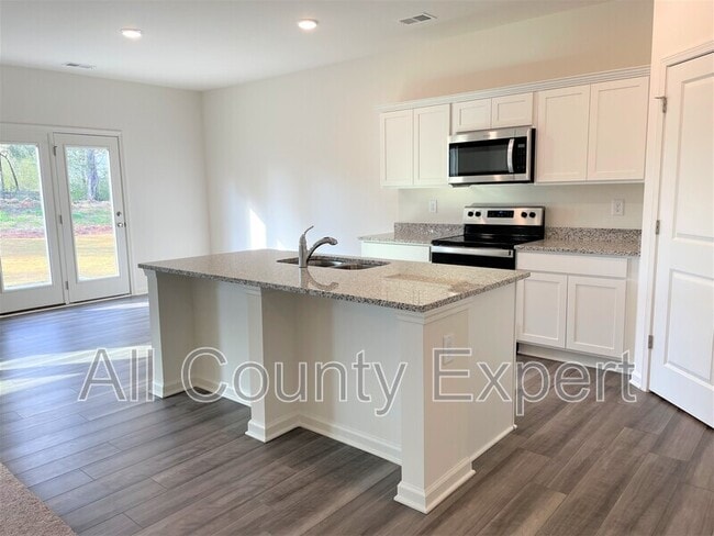Photo - 226 San Marino Wy NW