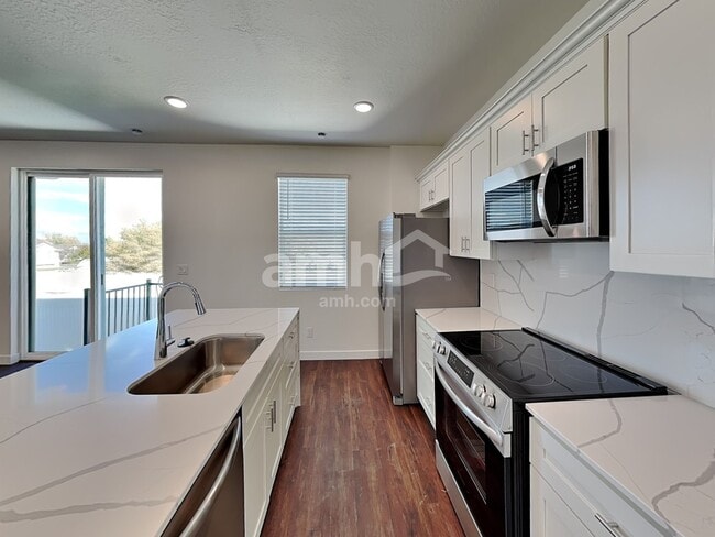 Photo - 8977 Royal Ln