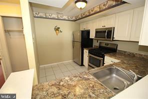 Photo - 681 Rose Hollow Dr