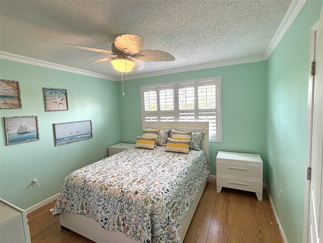 Photo - 2236 N Cypress Bend Dr Unit 304