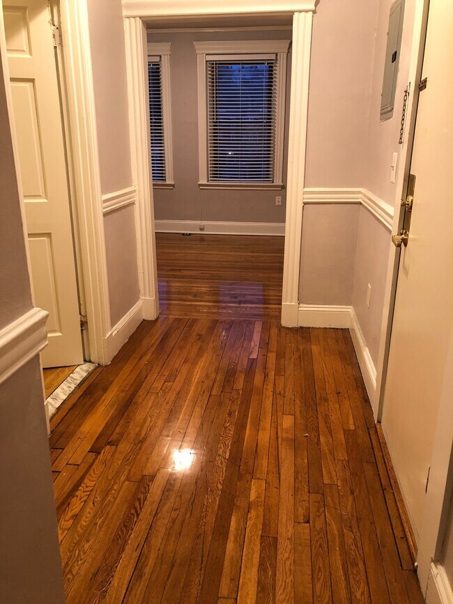 Photo - 193 Fuller St