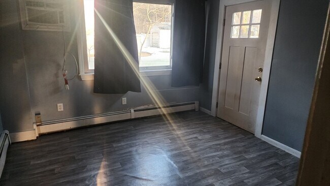 Photo - 39 Elmwood St