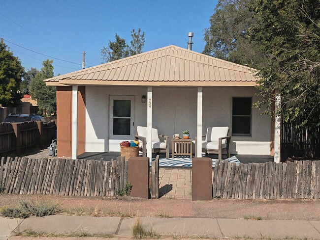 Photo - 734 Baca St