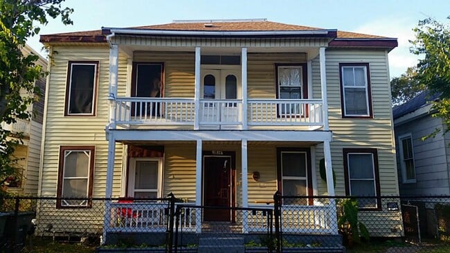 Building Photo - 1814 Ave M 1/2