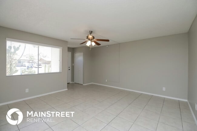 Photo - 2210 E Claire Dr