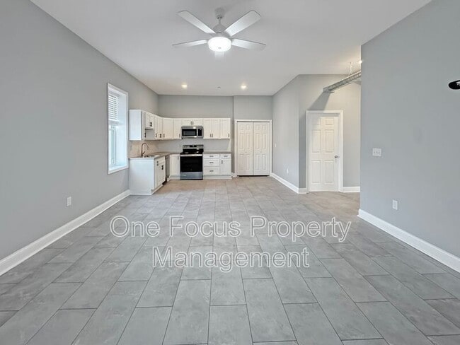 Photo - 1064 Mill St Unidad #3