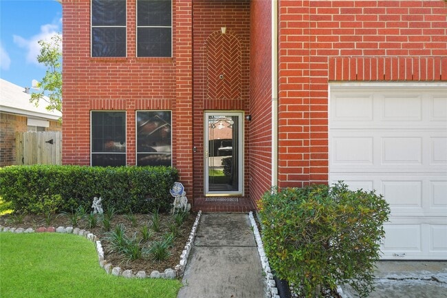 Photo - 7027 Waveland Dr