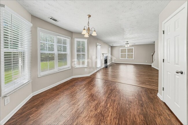Photo - 1558 Great Shoals Cir