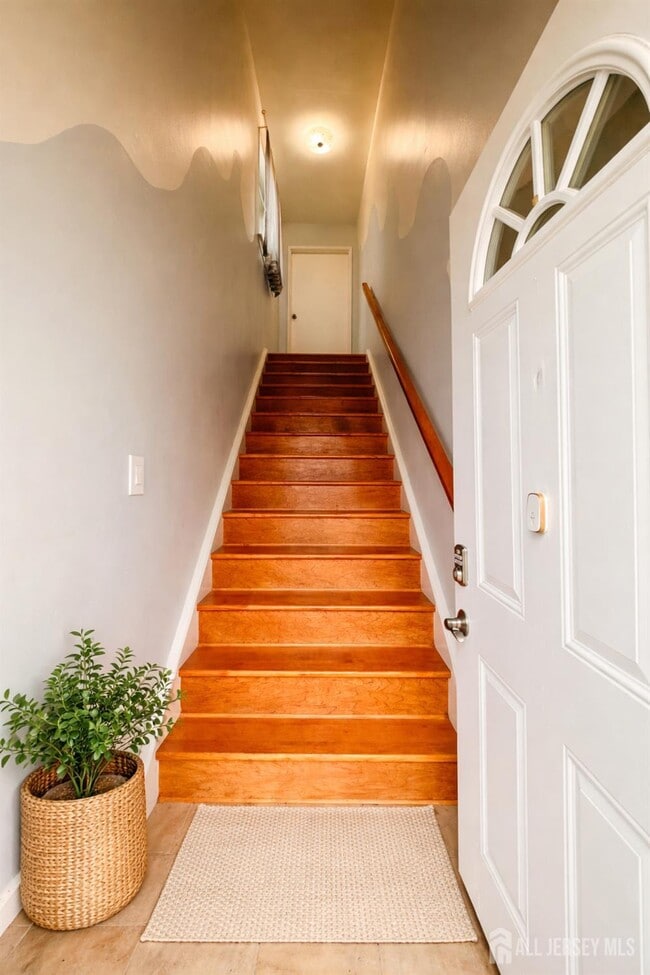 Photo - 20 Lake Ave Unit 2B