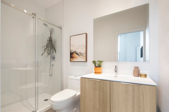 Photo - Mellem Grace Dart