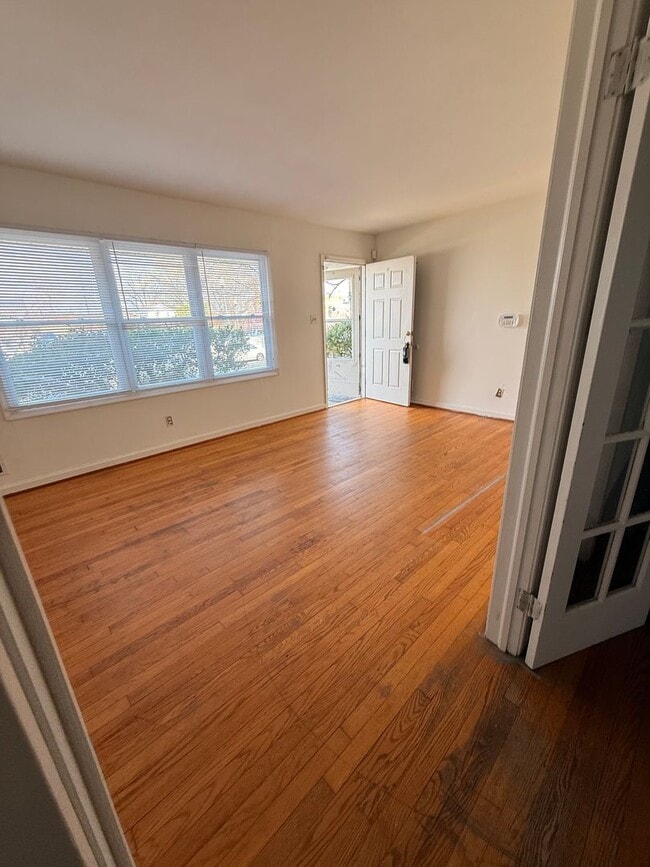 Photo - One Bed One Bath in the Heart of Fredericksburg