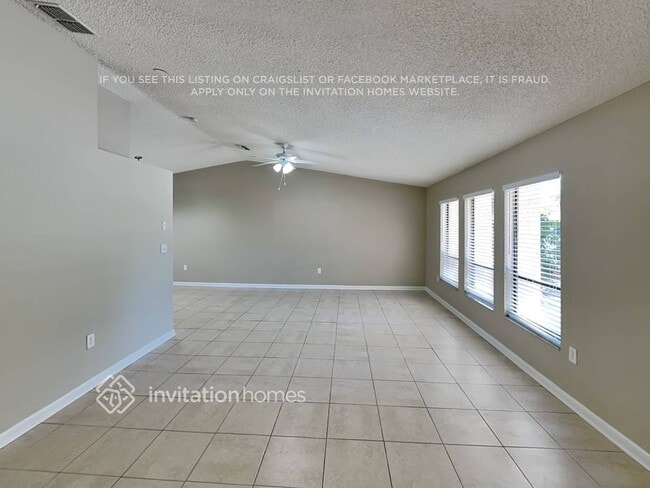 Photo - 280 Millstone Dr