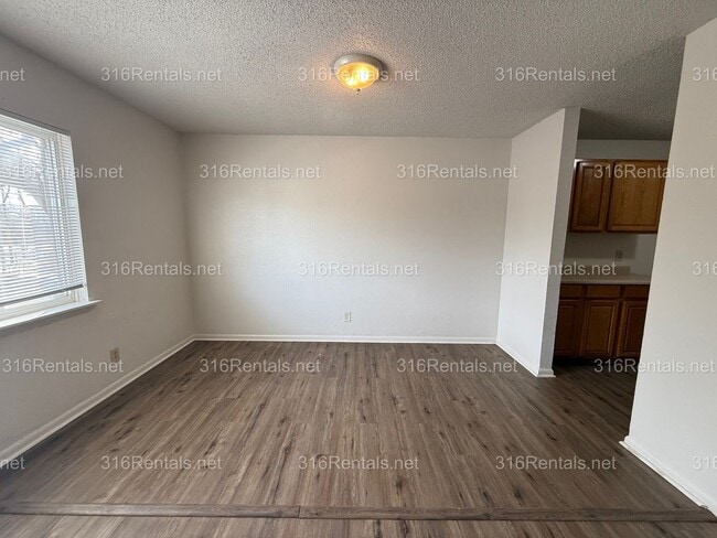 Photo - $675 - Accepting SECTION 8/ Housing Voucher 2 bedroom / 1 bathroom - Newly remodeled Apartment Unidad 1514-203