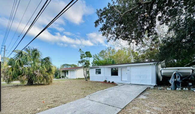 Photo - 758 62nd Ave N