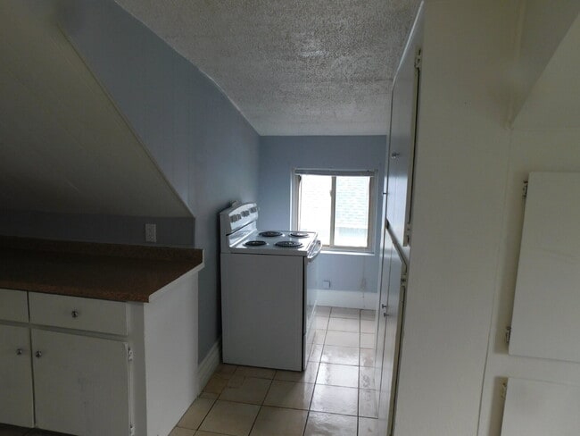 Photo - Private Entry Upper Level of Duplex Unit 2