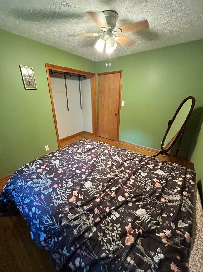 Photo - 3594 Brookside Rd