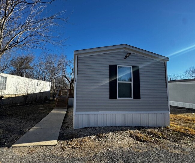 Photo - 1721 Pinn Rd