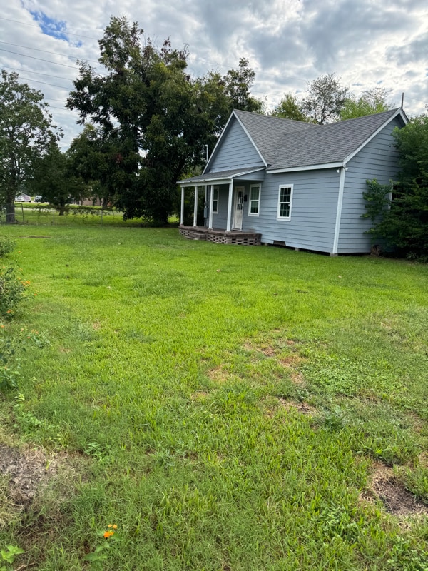 Photo - 120 W 18th St