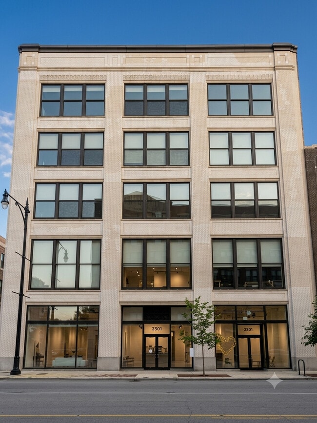 Building Photo - 2303 S Michigan Ave