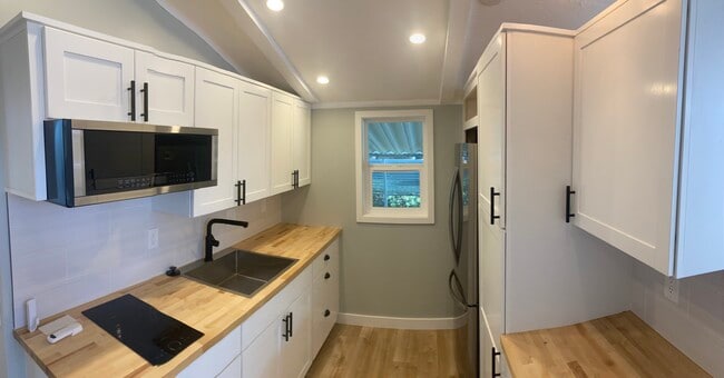 Photo - 4650 Dulin Rd