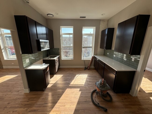 Photo - 4700 S Wolcott Ave Unit 2