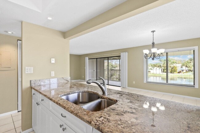 Photo - 2243 NW 22nd Ave Unidad 106