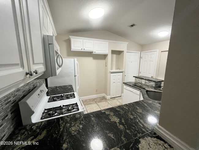 Photo - 13810 Sutton Park Dr N Unit 435