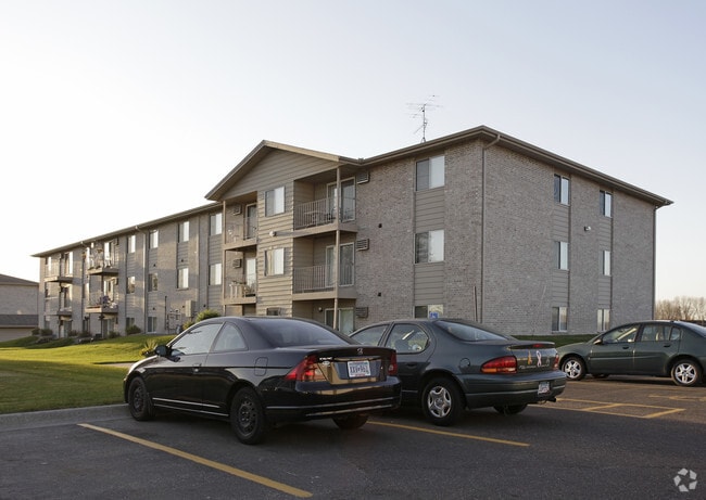 Geneva Place Apartments - Geneva Place Apartments