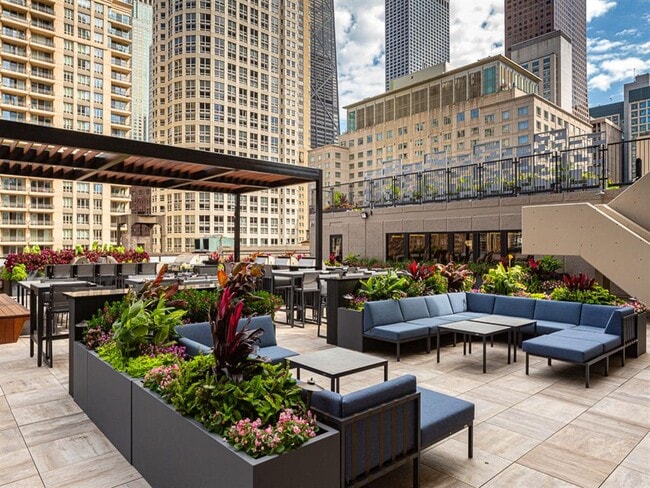 Photo - 30 East Huron Street Unit 2705