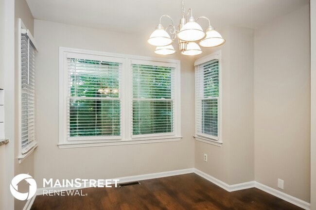 Photo - 919 Briarcliff Rd