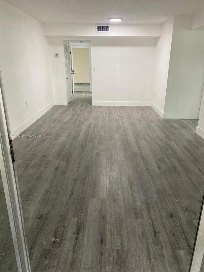 Photo - 4205 N University Dr Unit 115