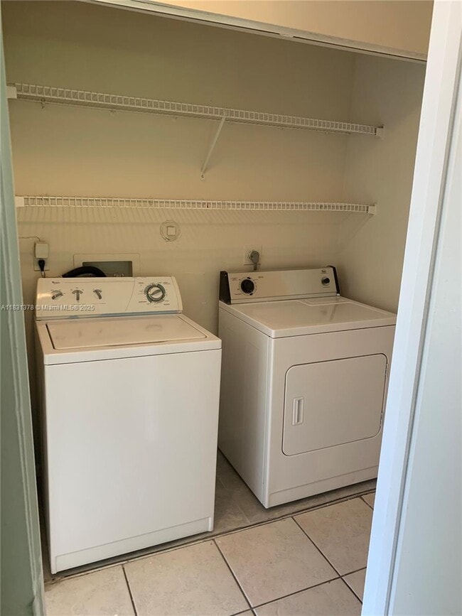 Photo - 1314 White Pine Dr Unit 8-B