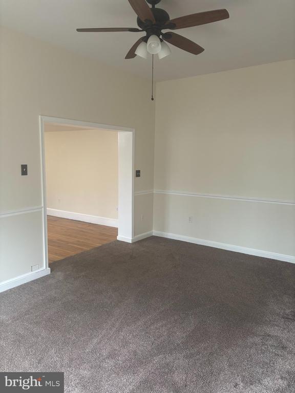 Photo - 420 Old Swede Rd