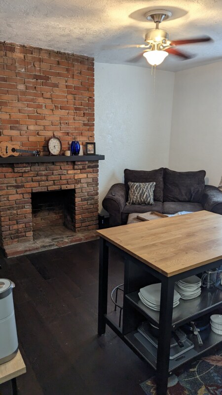 Photo - 5527 Howe St Unit 4