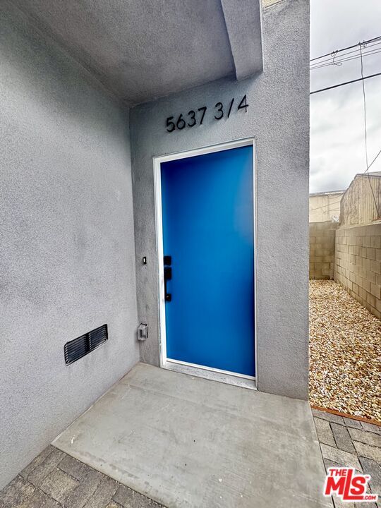 Building Photo - 5637 Homeside Ave Unit 5637 3/4