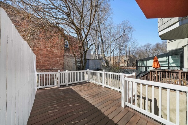 Photo - 37 Astor Pl