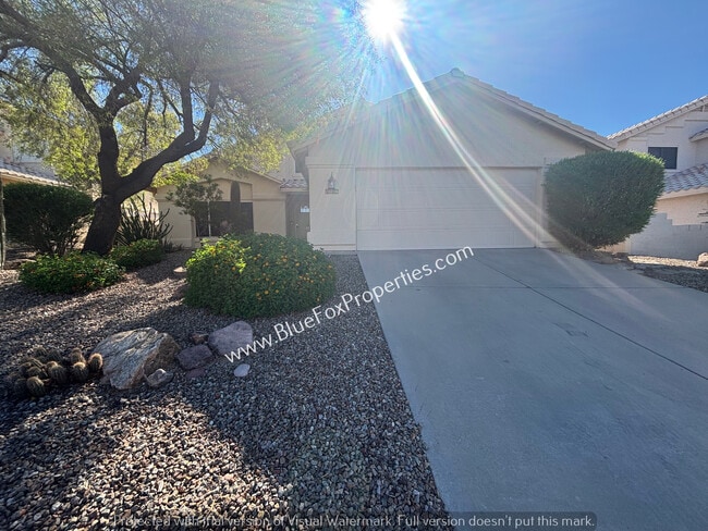 Building Photo - 10706 N Sand Canyon Pl Rental