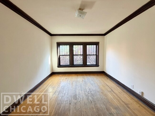 Building Photo - 2510 N Kedzie Blvd Unit 2520-2N