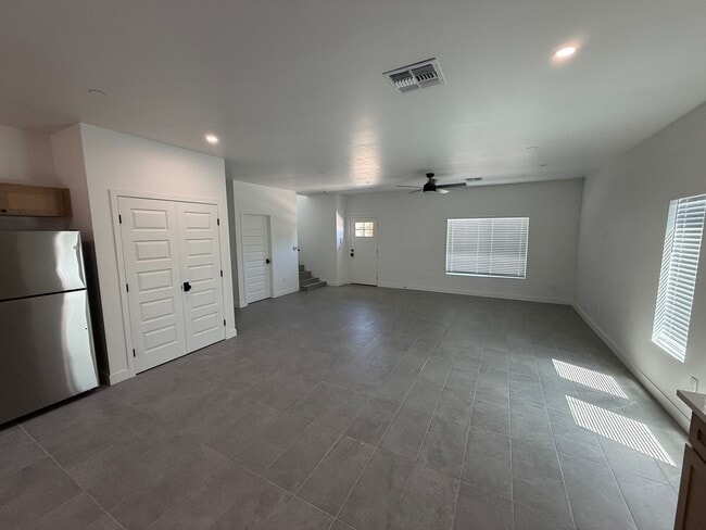 Photo - 502 S Fremont Ave Unit 01