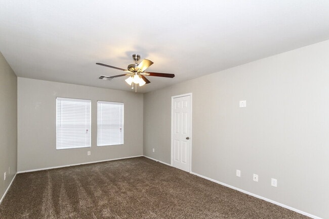 Photo - 10252 Nolinas St