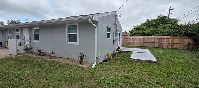5639 Fourth Ave