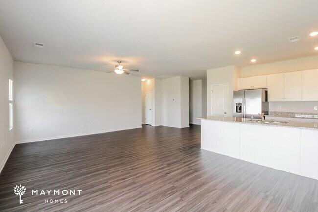 Photo - 311 Augustine Dr