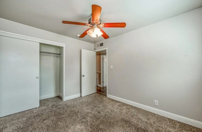 Photo - 2234 E Rialto Ave