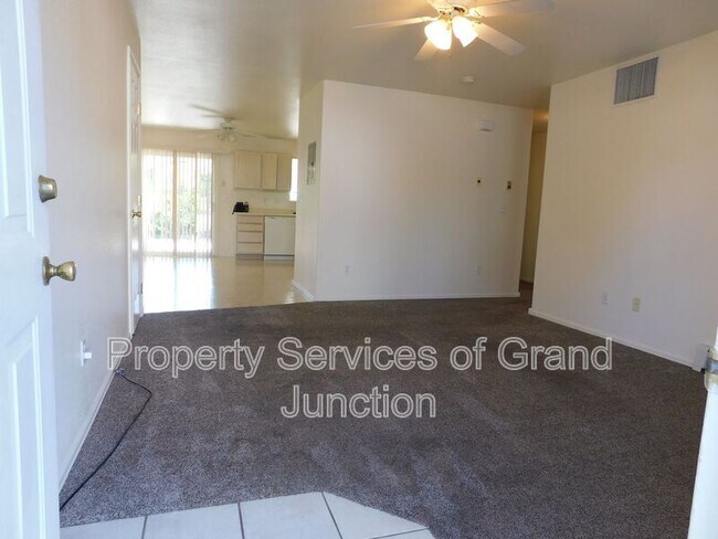 Photo - 429 Pendleton St Unidad 2