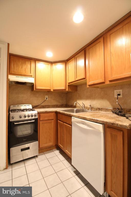 Photo - 30 S 22nd St