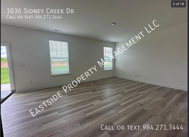 Photo - 1036 Sidney Crk Dr