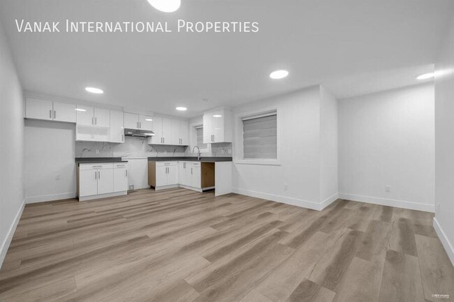 Photo - 5238-5236 6 Ave Unit Basement