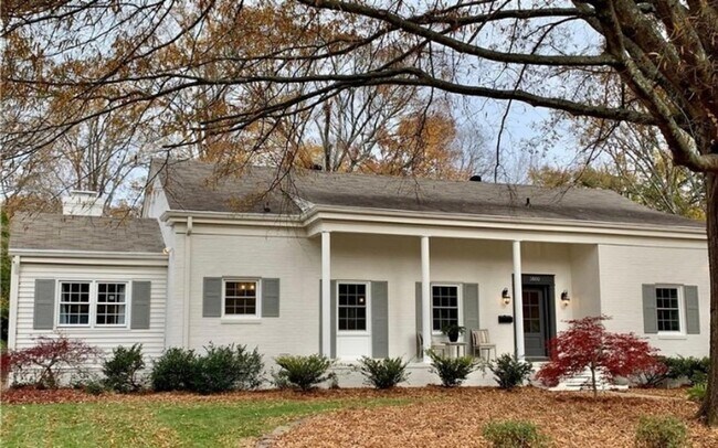 Stunning 5 bedroom in Starmount !! - Stunning 5 bedroom in Starmount !! House