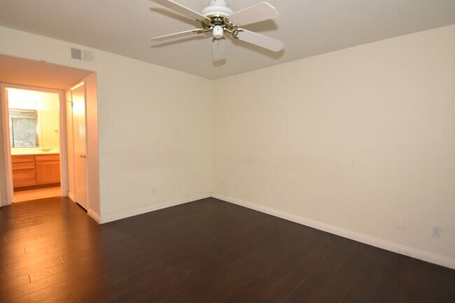 Photo - 3125 Casey Dr