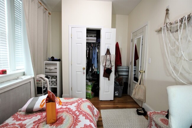 Photo - 1999 Commonwealth Ave Unit 5